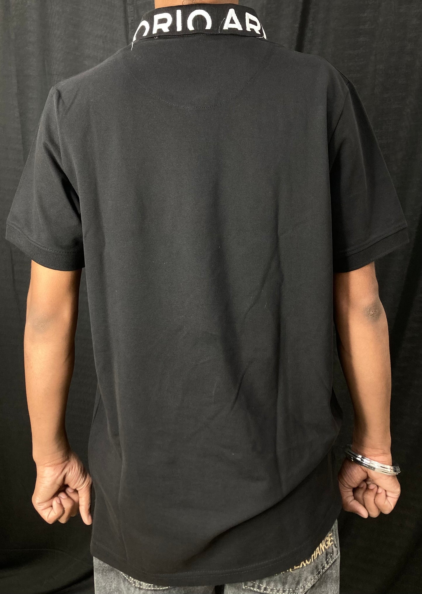 COLLAR TEE