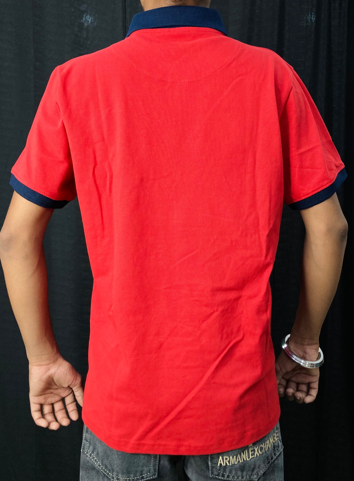 COLLAR TEE