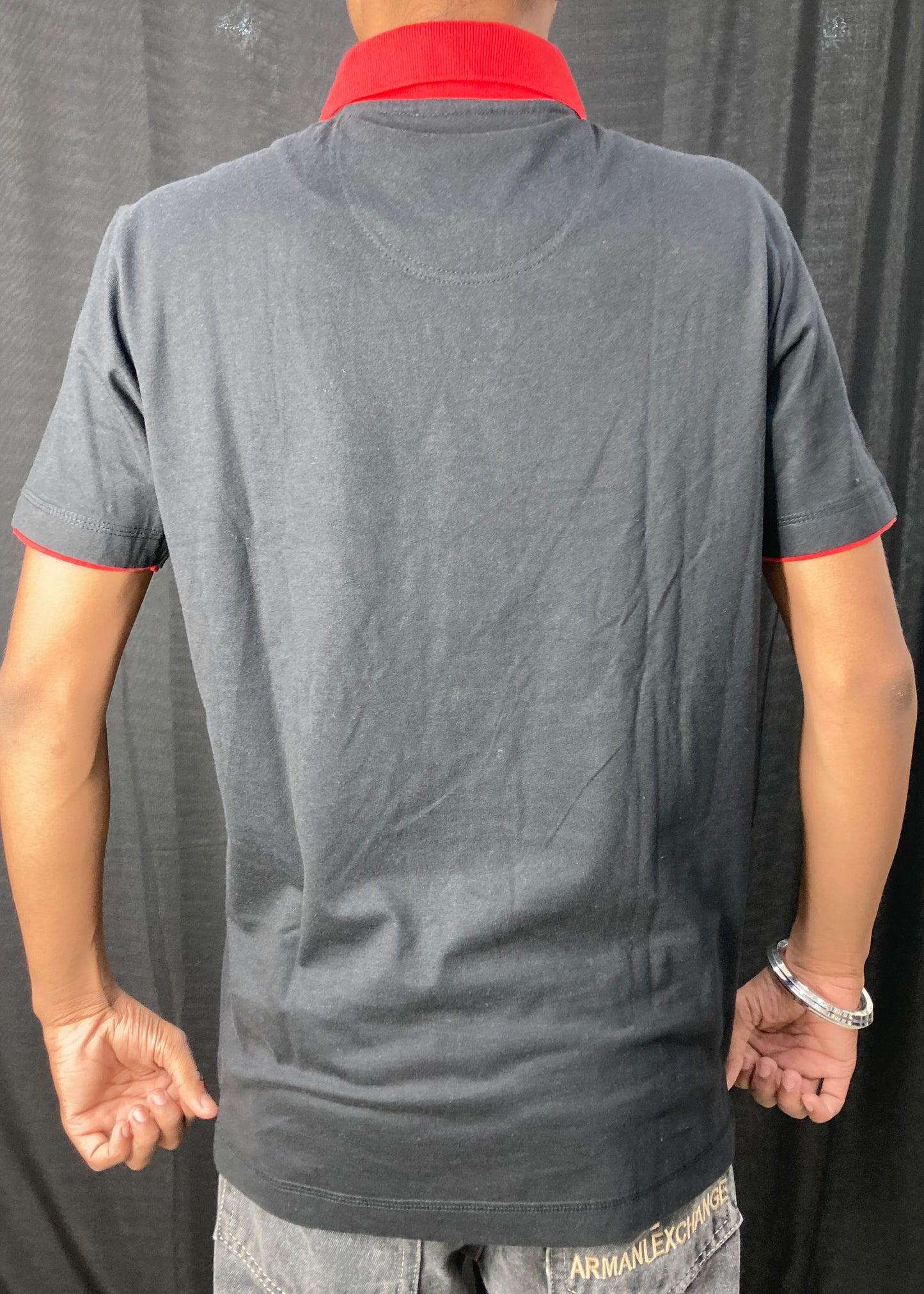 COLLAR TEE