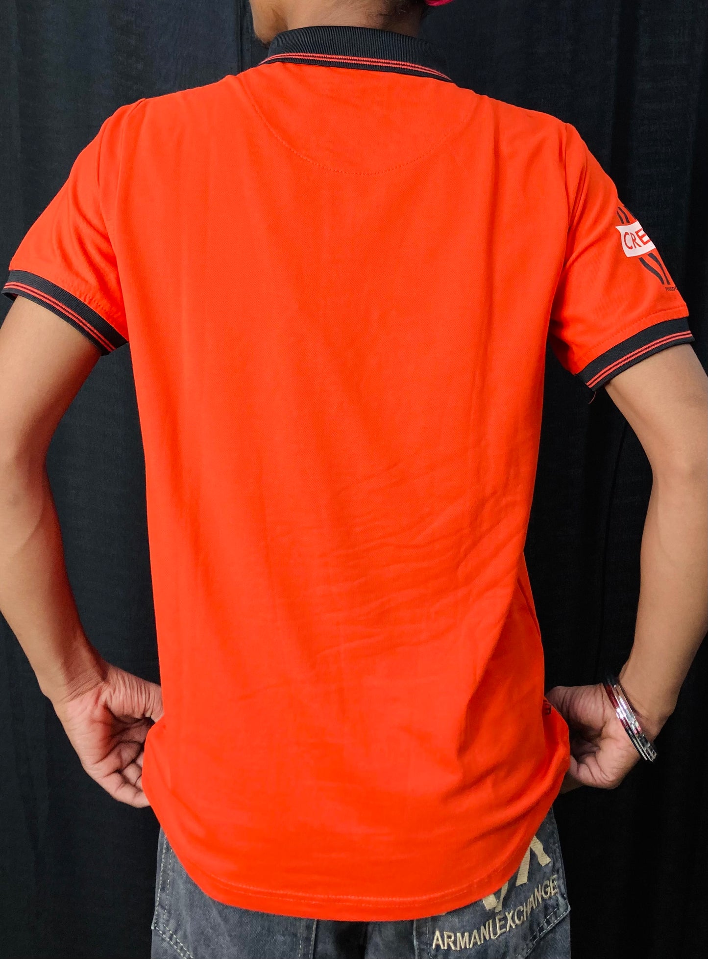 COLLAR TEE