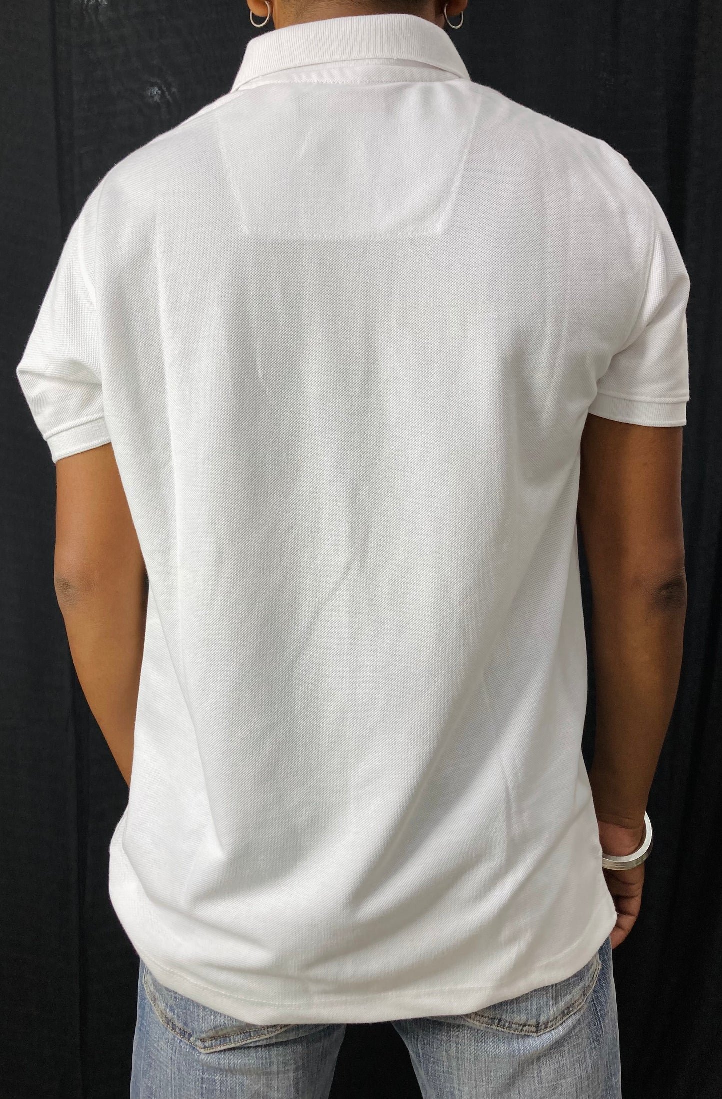 COLLAR TEE