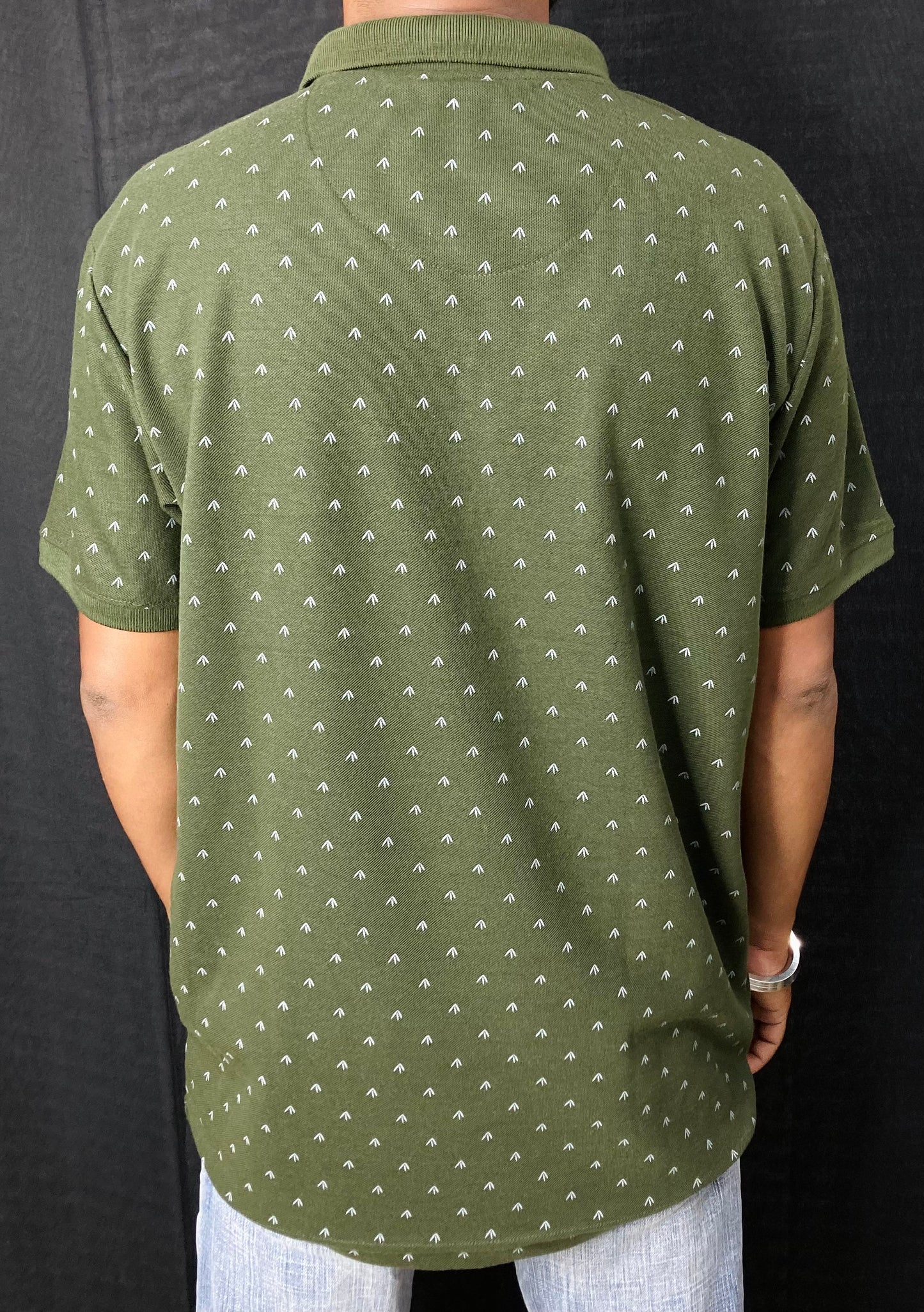 COLLAR TEE