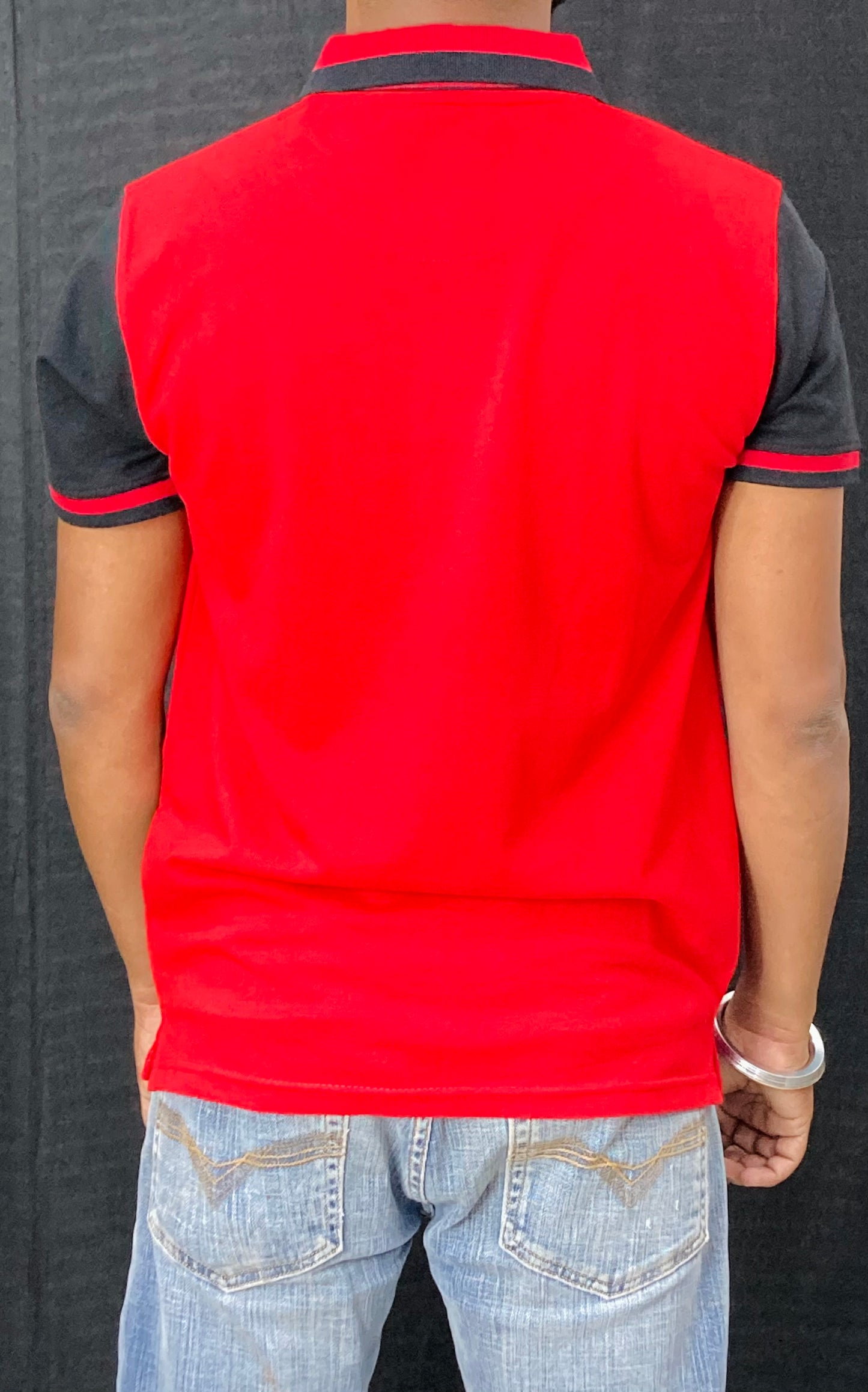 COLLAR TEE
