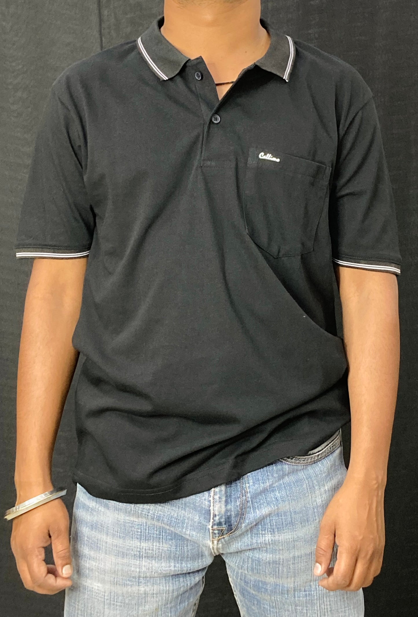COLLAR TEE
