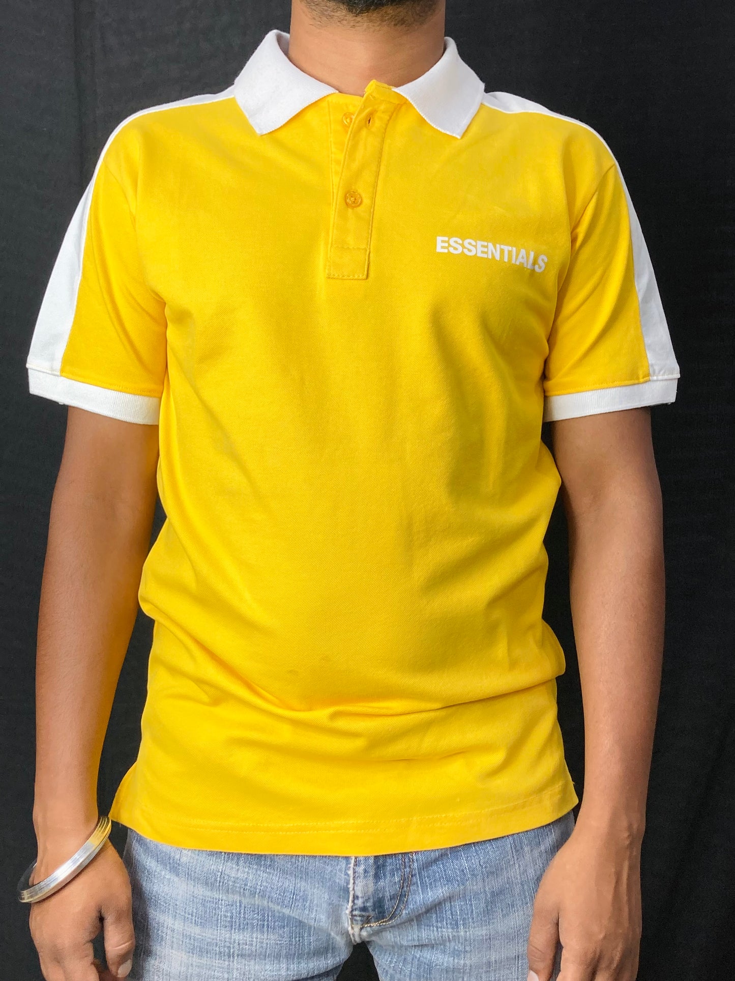 COLLAR TEE