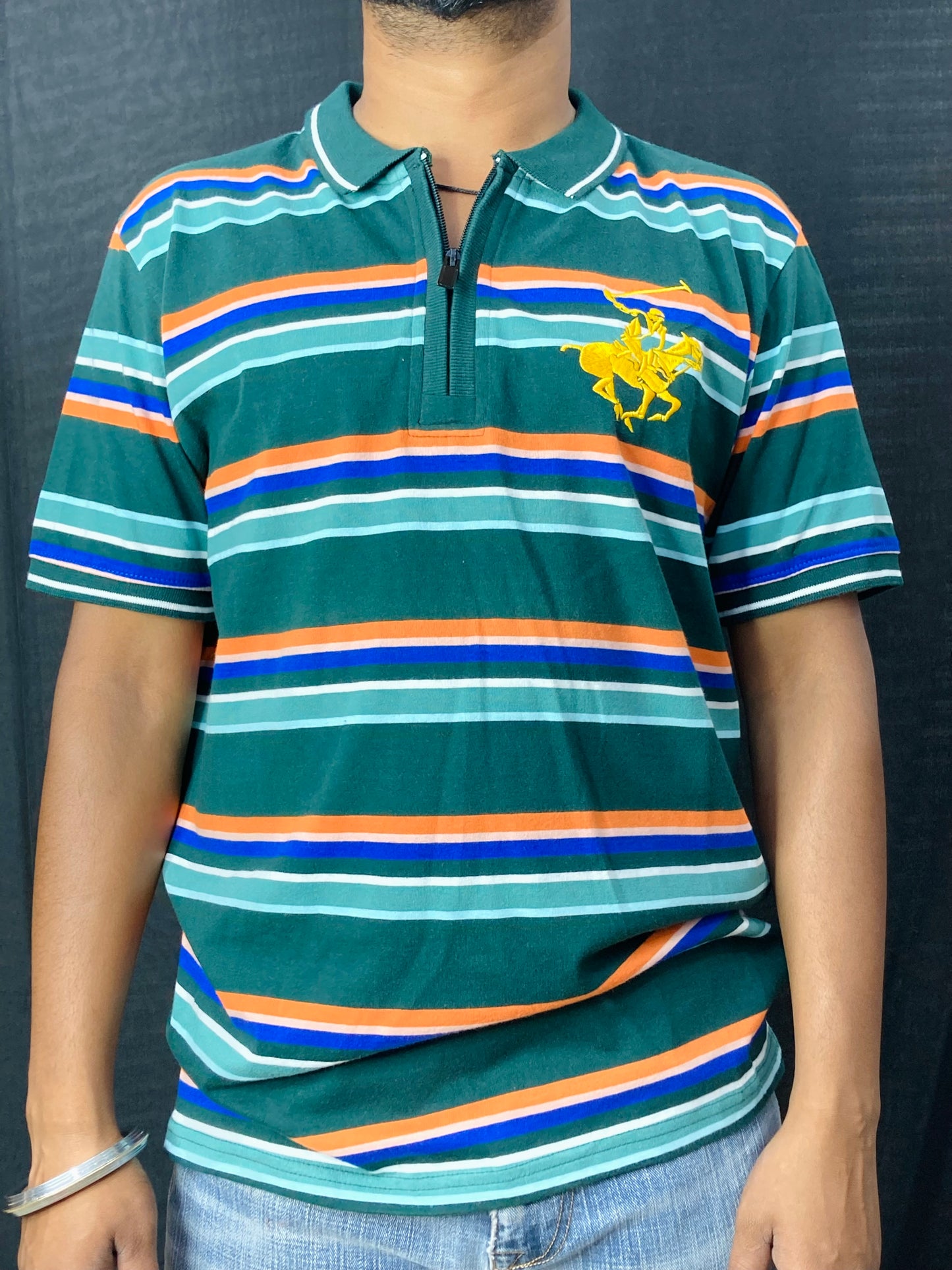 COLLAR TEE
