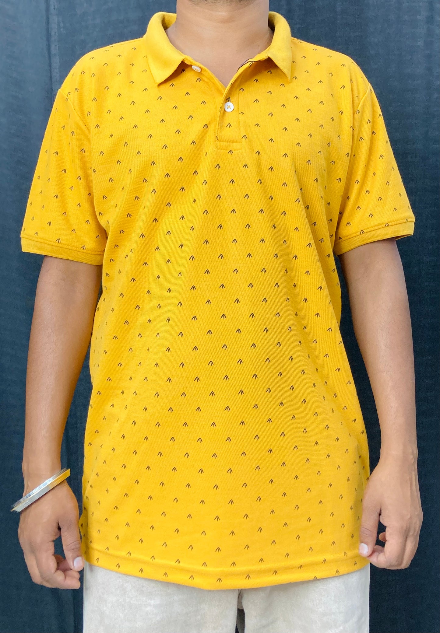 COLLAR TEE