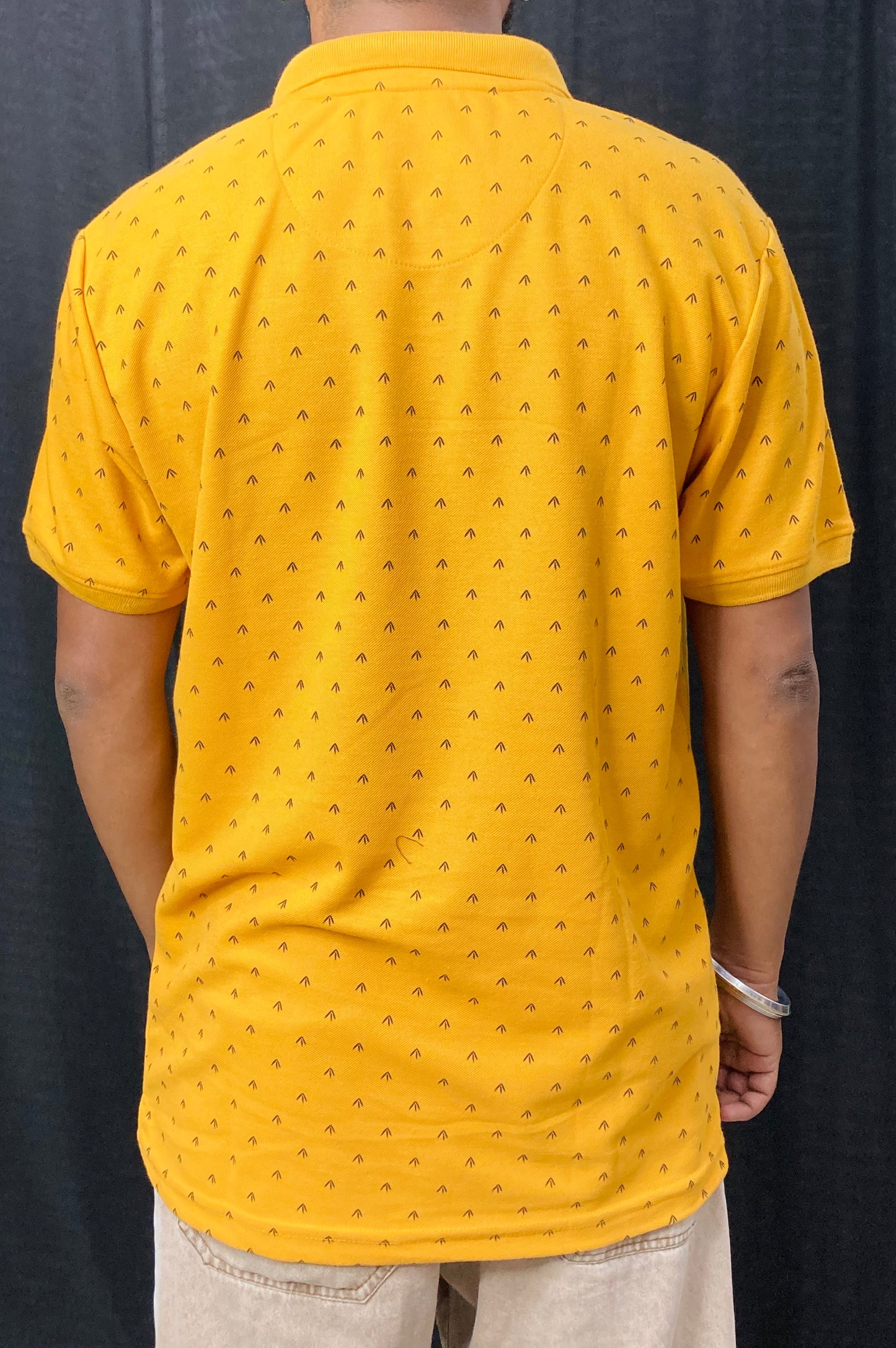 COLLAR TEE