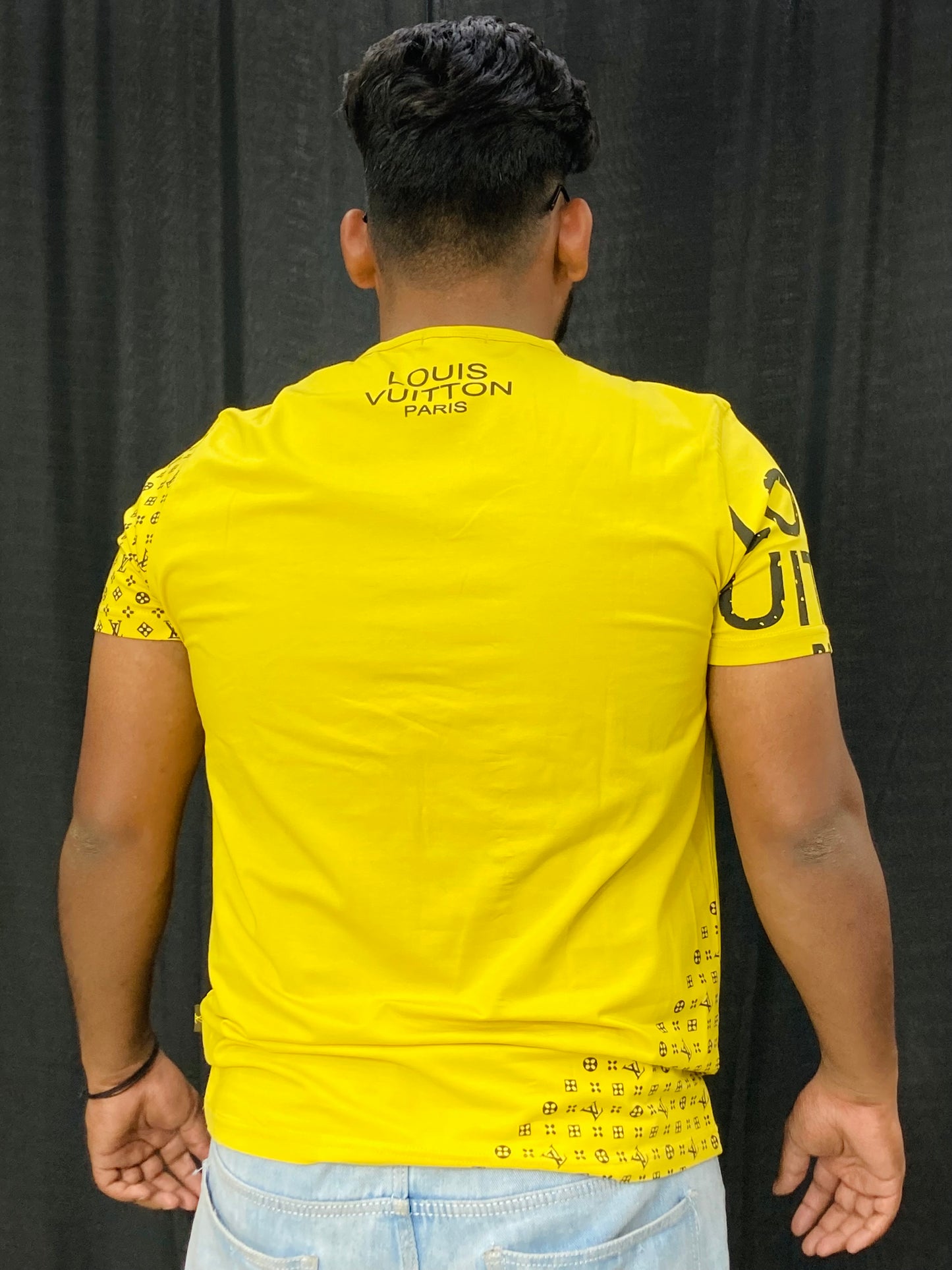 FITTED TEE