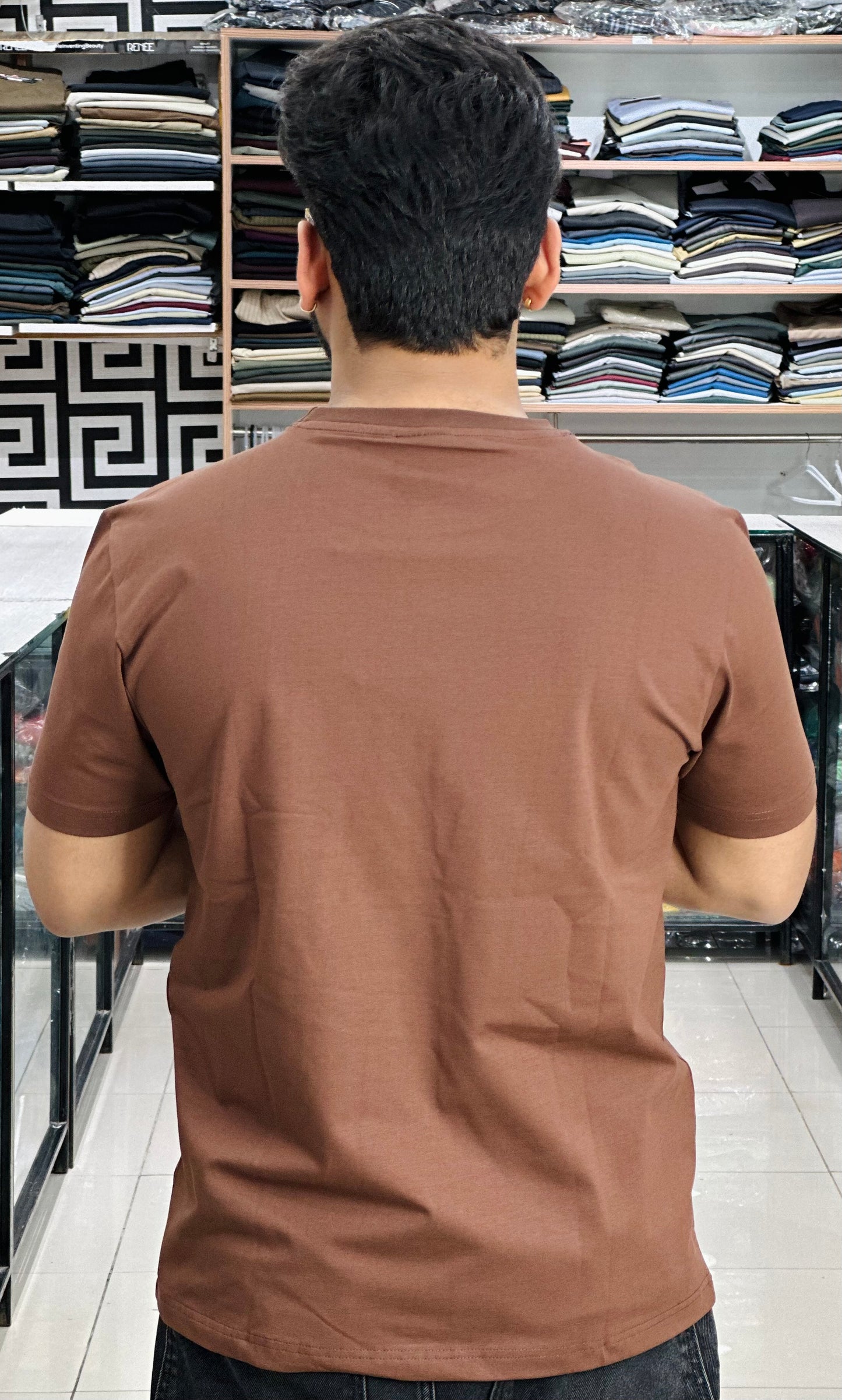 ROUND NECK TEE