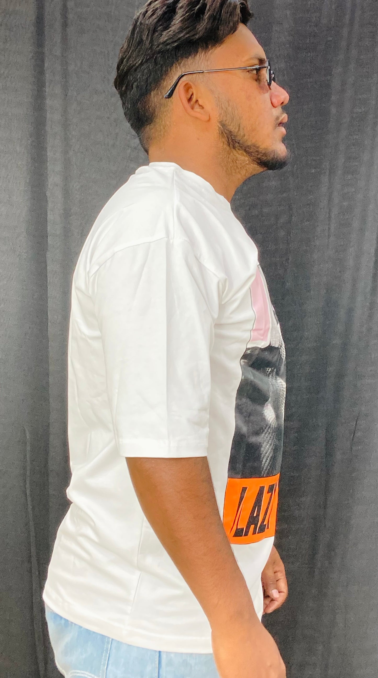 ROUND NECK TEE