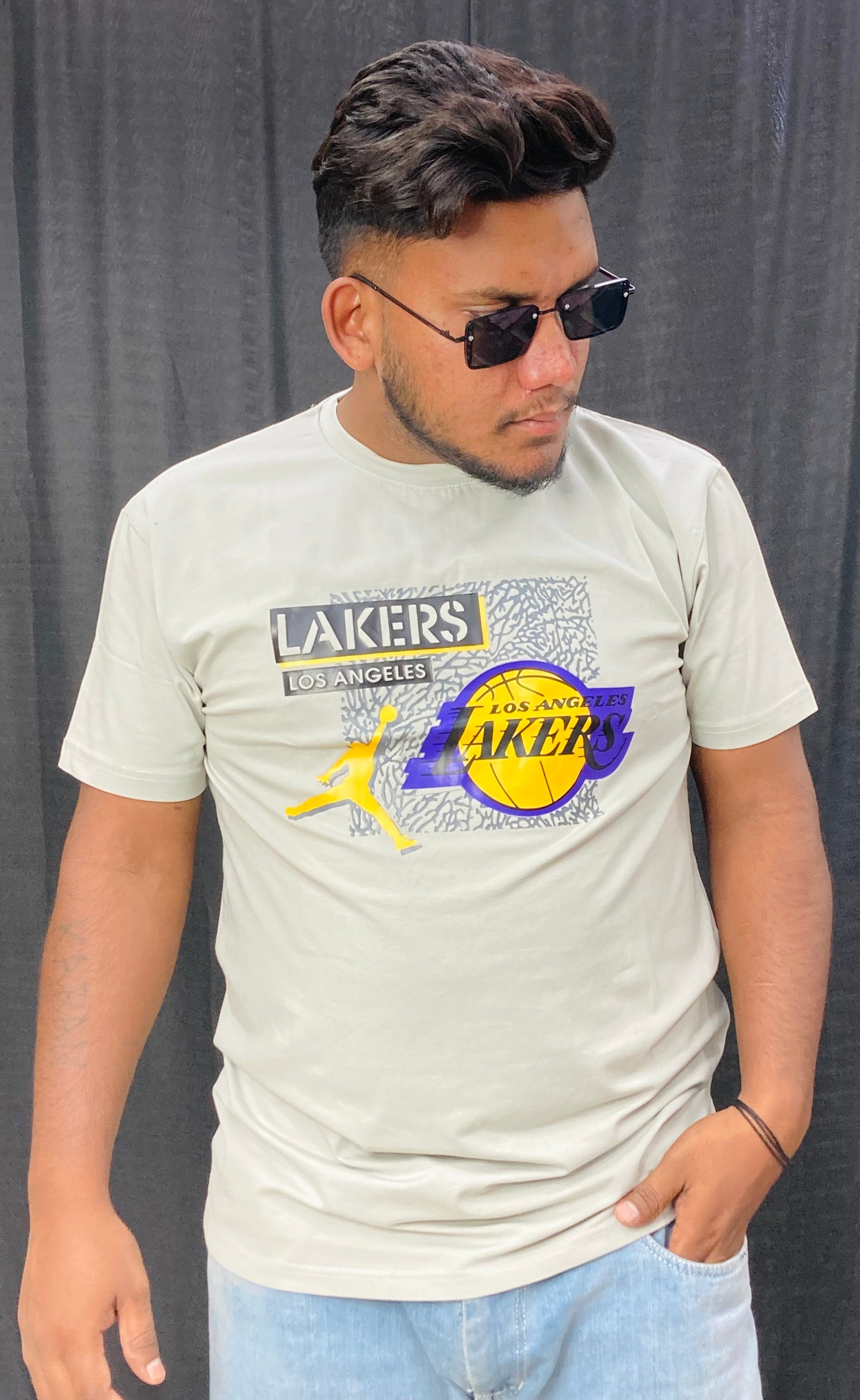 FITTED TEE