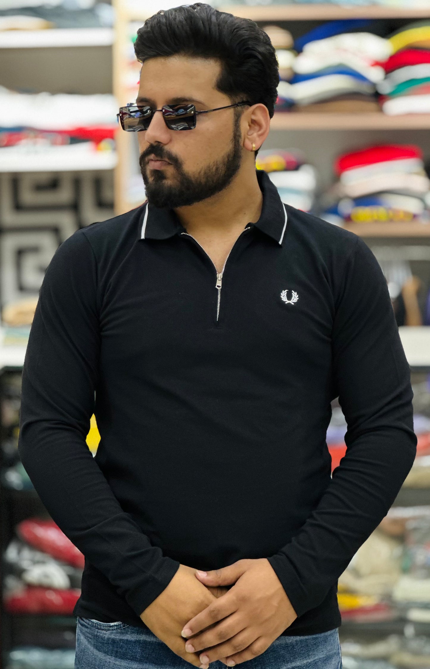 Full tee with Zip