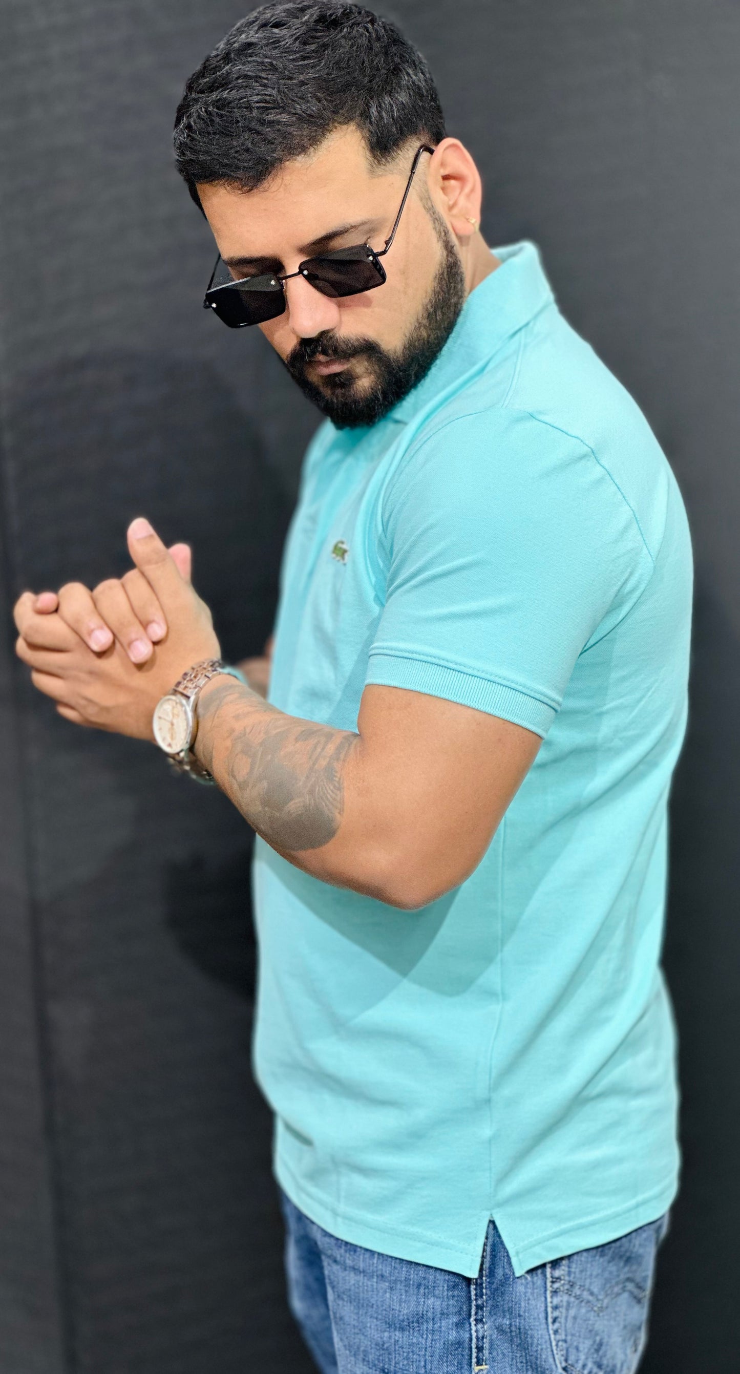 Smart Look Tee