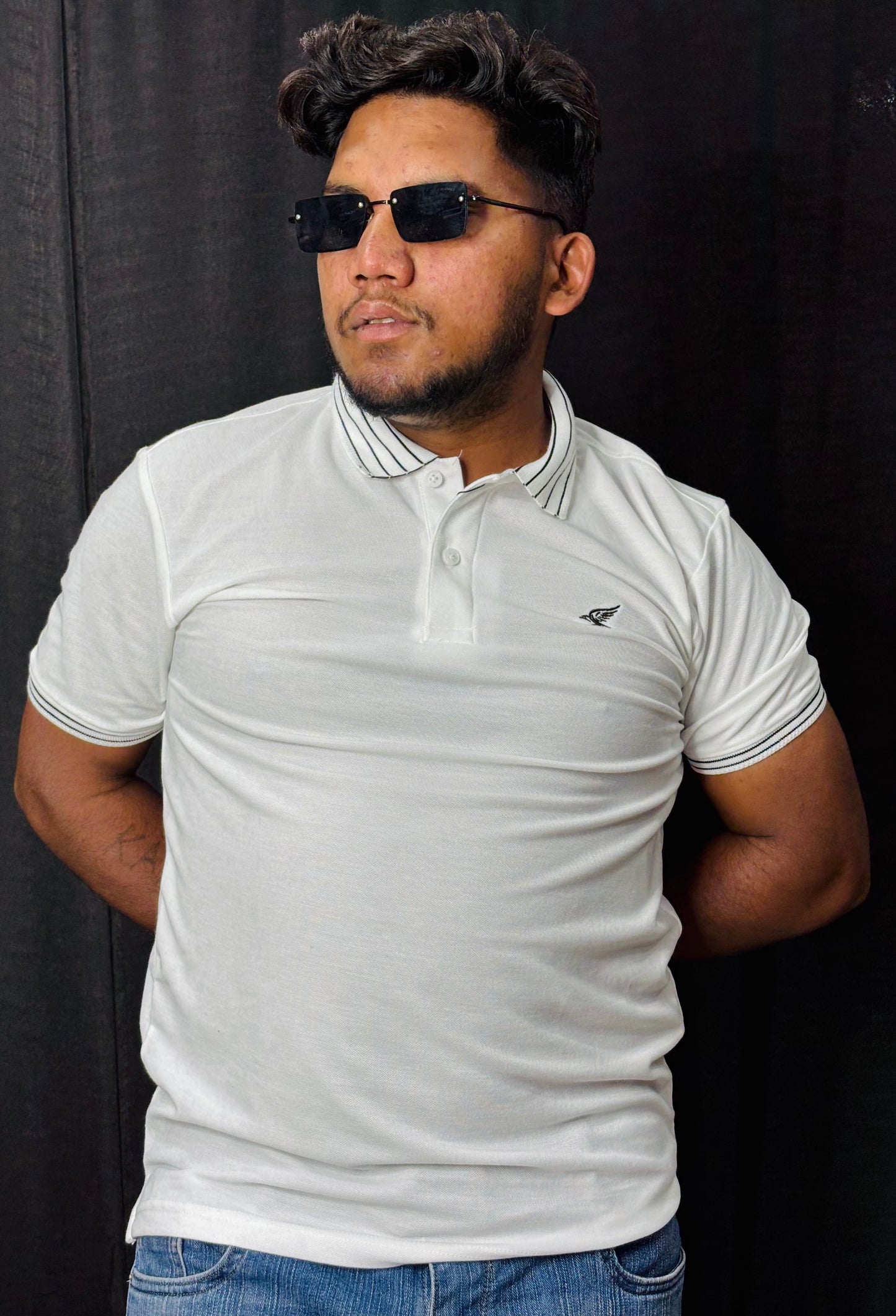 COLLAR TEE