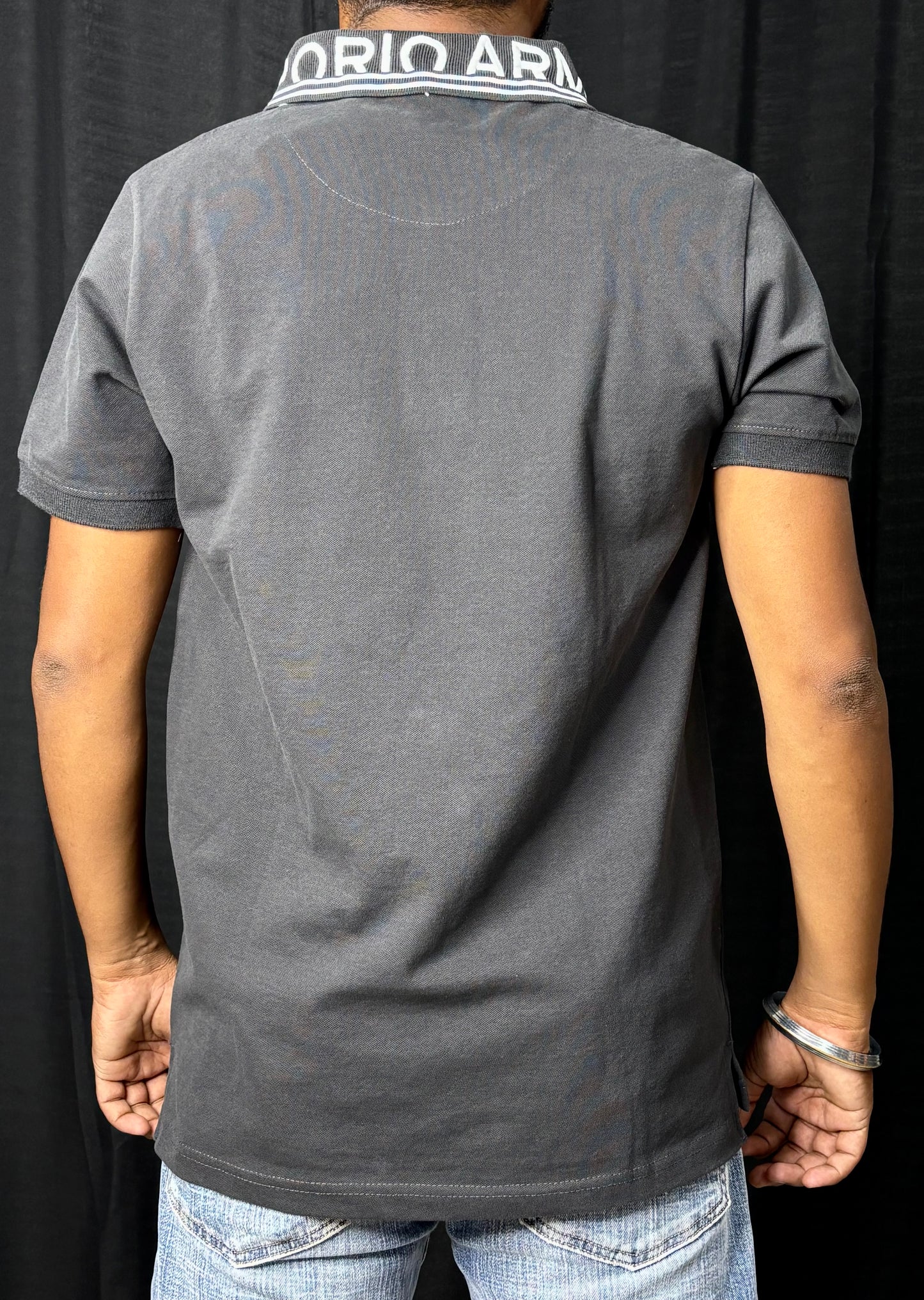 COLLAR TEE