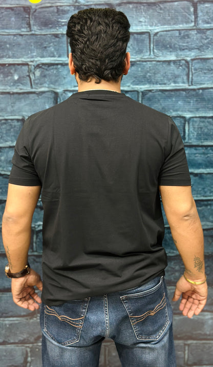 Classic Fit Tshirt