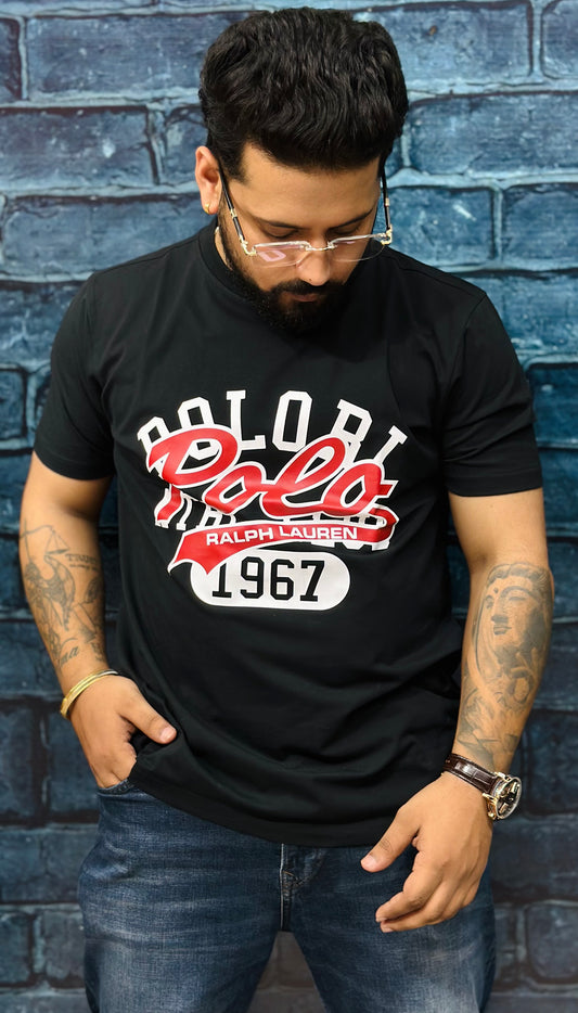 Classic Fit Tshirt
