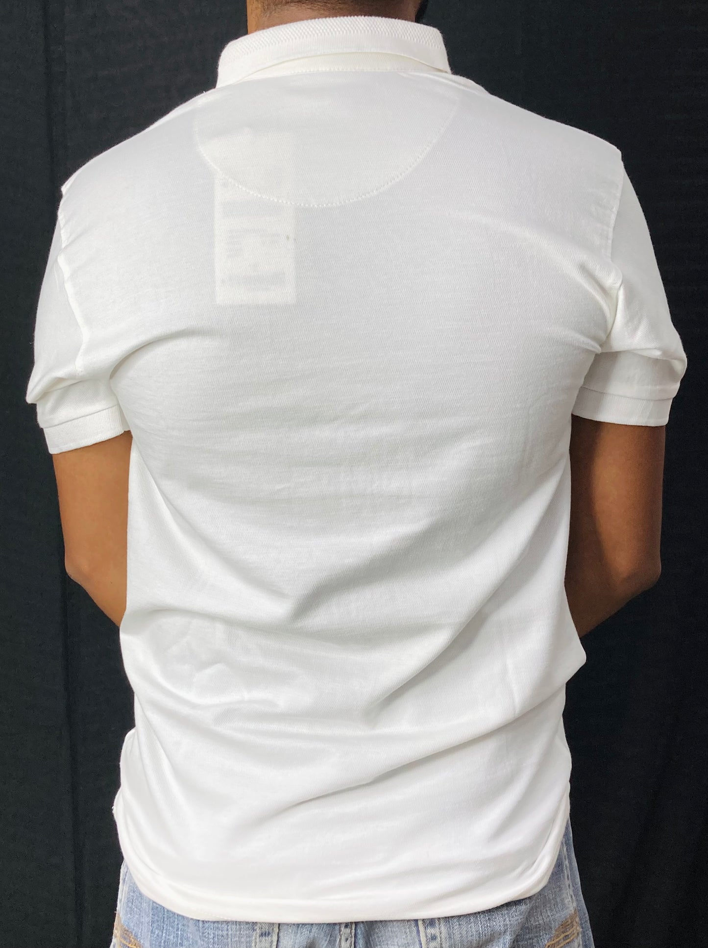 WHITE COLLAR TEE
