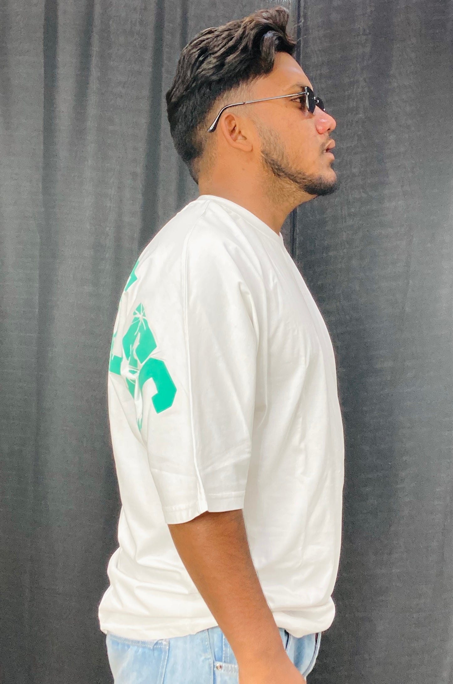 WHITE DROP TEE'S