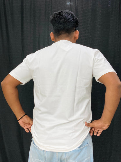 FITTED TEE