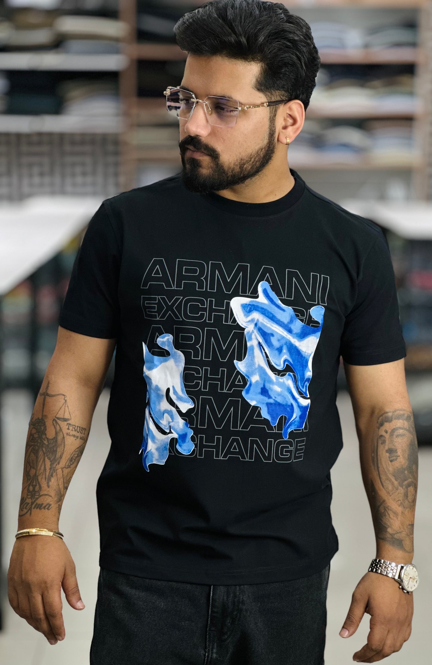 ROUND NECK TEE