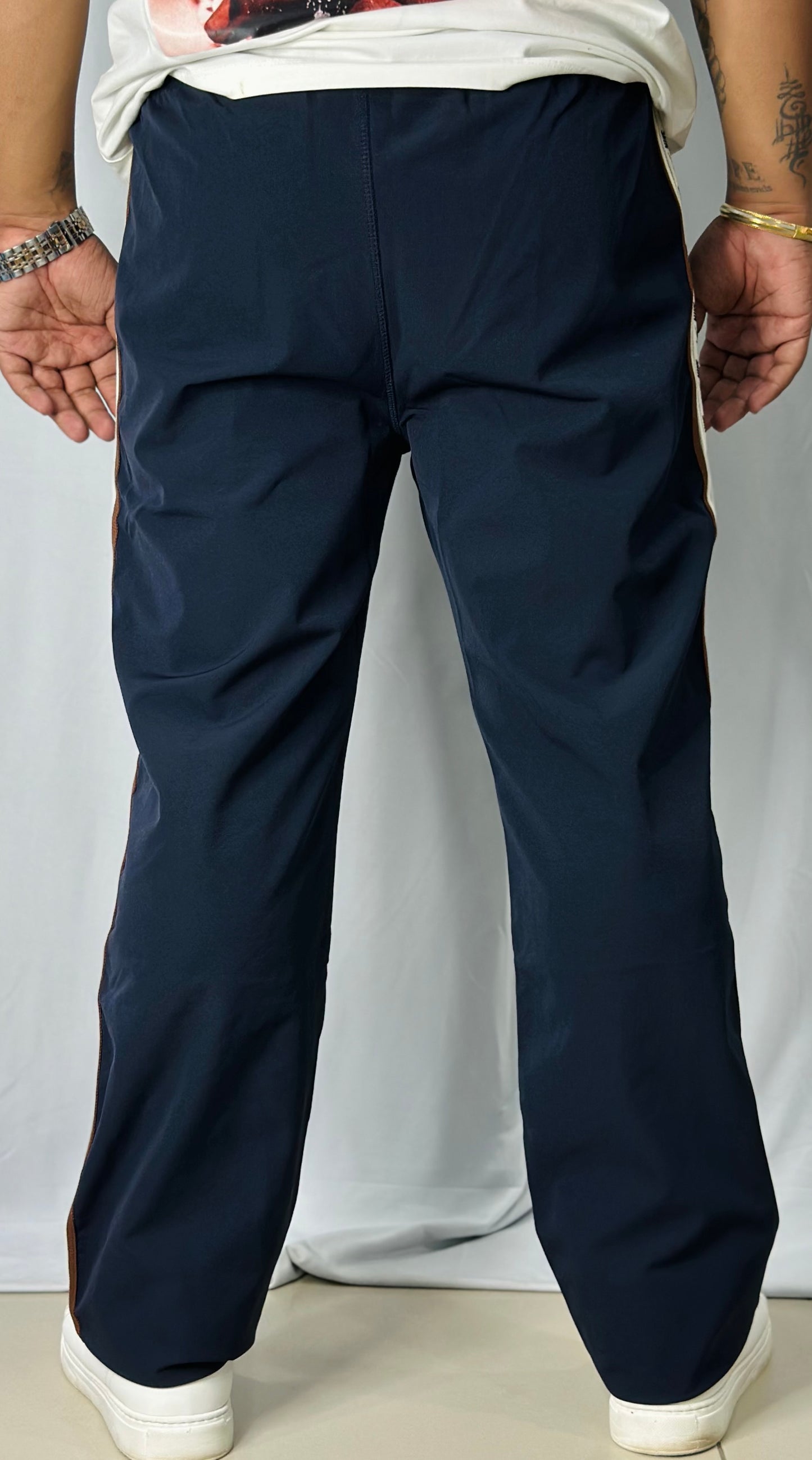 Crush Trackpant with Heavy Heavy Stripe on side