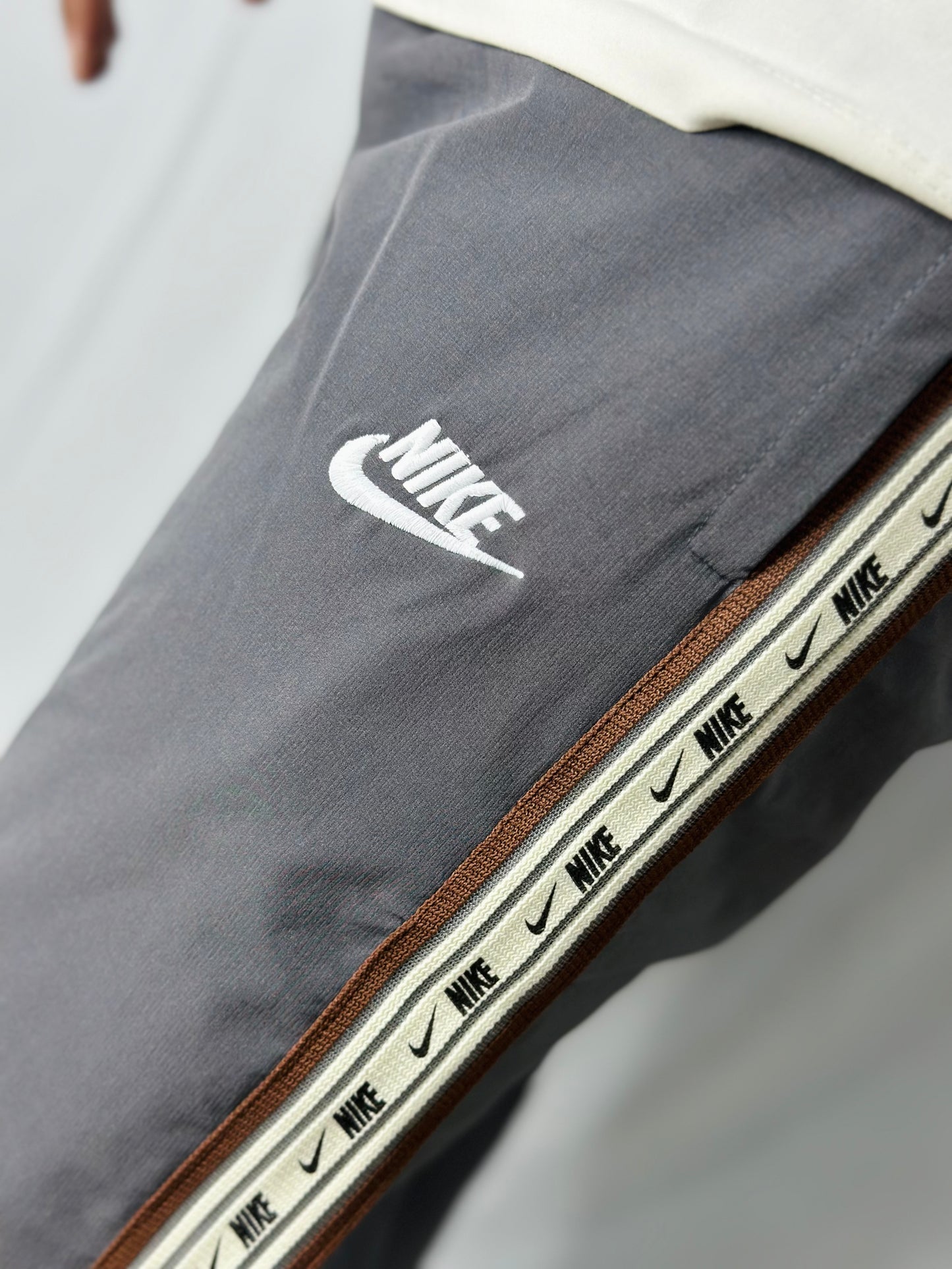 Crush Trackpant with Heavy Heavy Stripe on side