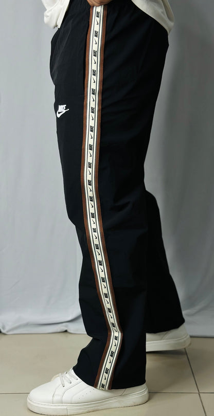 Crush Trackpant with Heavy Heavy Stripe on side