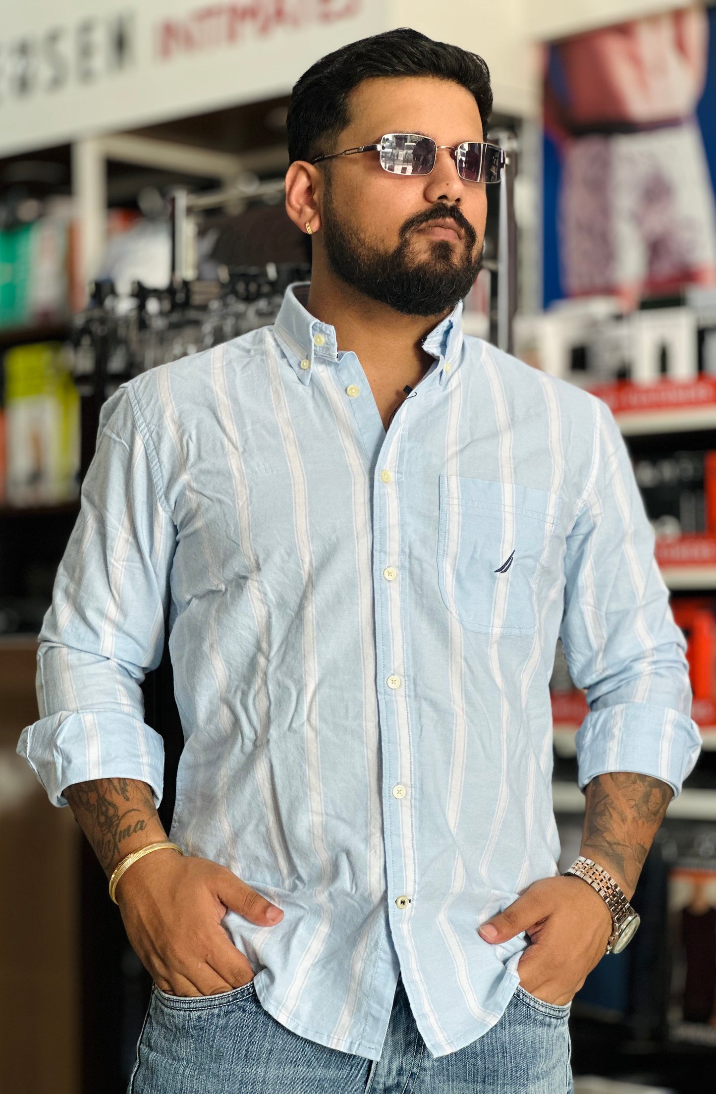 Classic Fit striped shirt