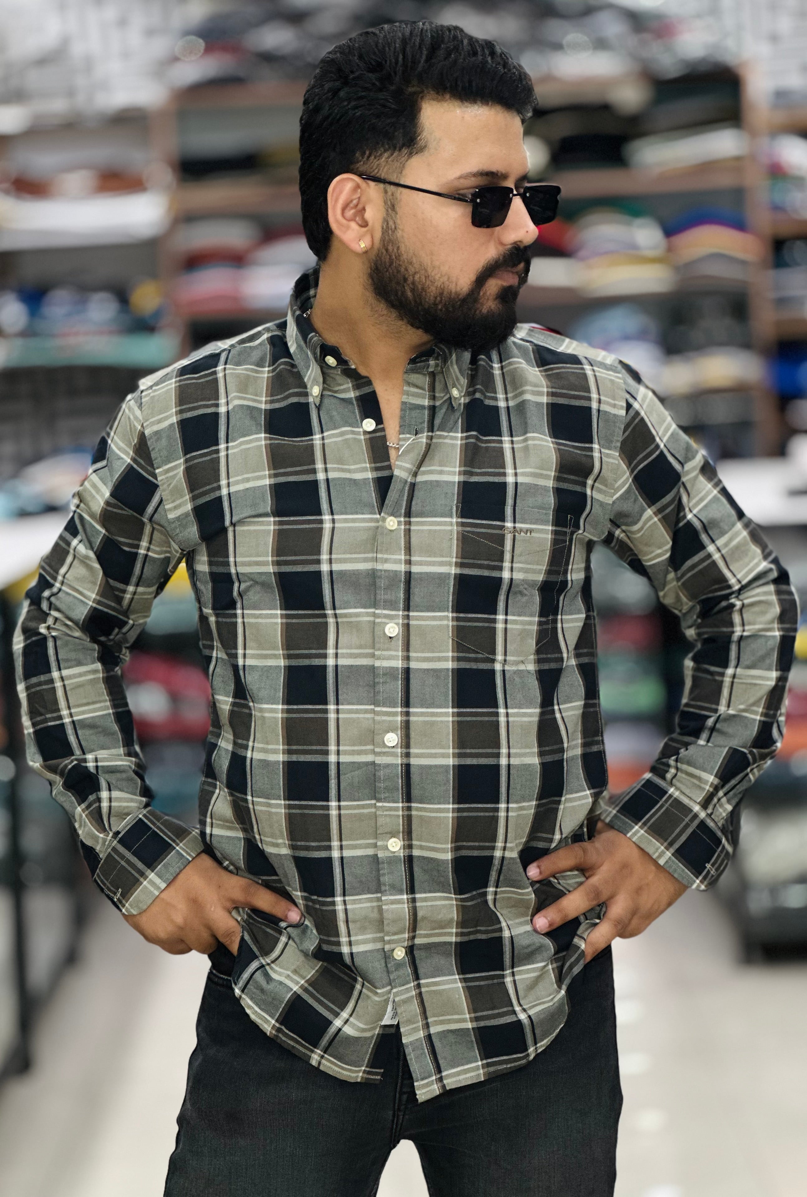 Brown- Black / S