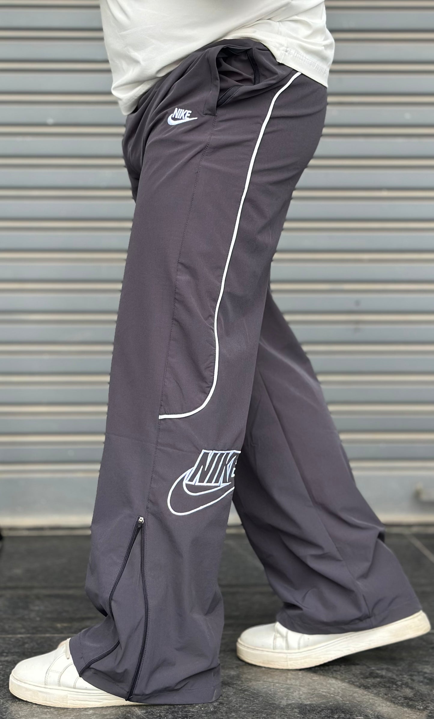 Straight Cum Bootcut Track with half zip