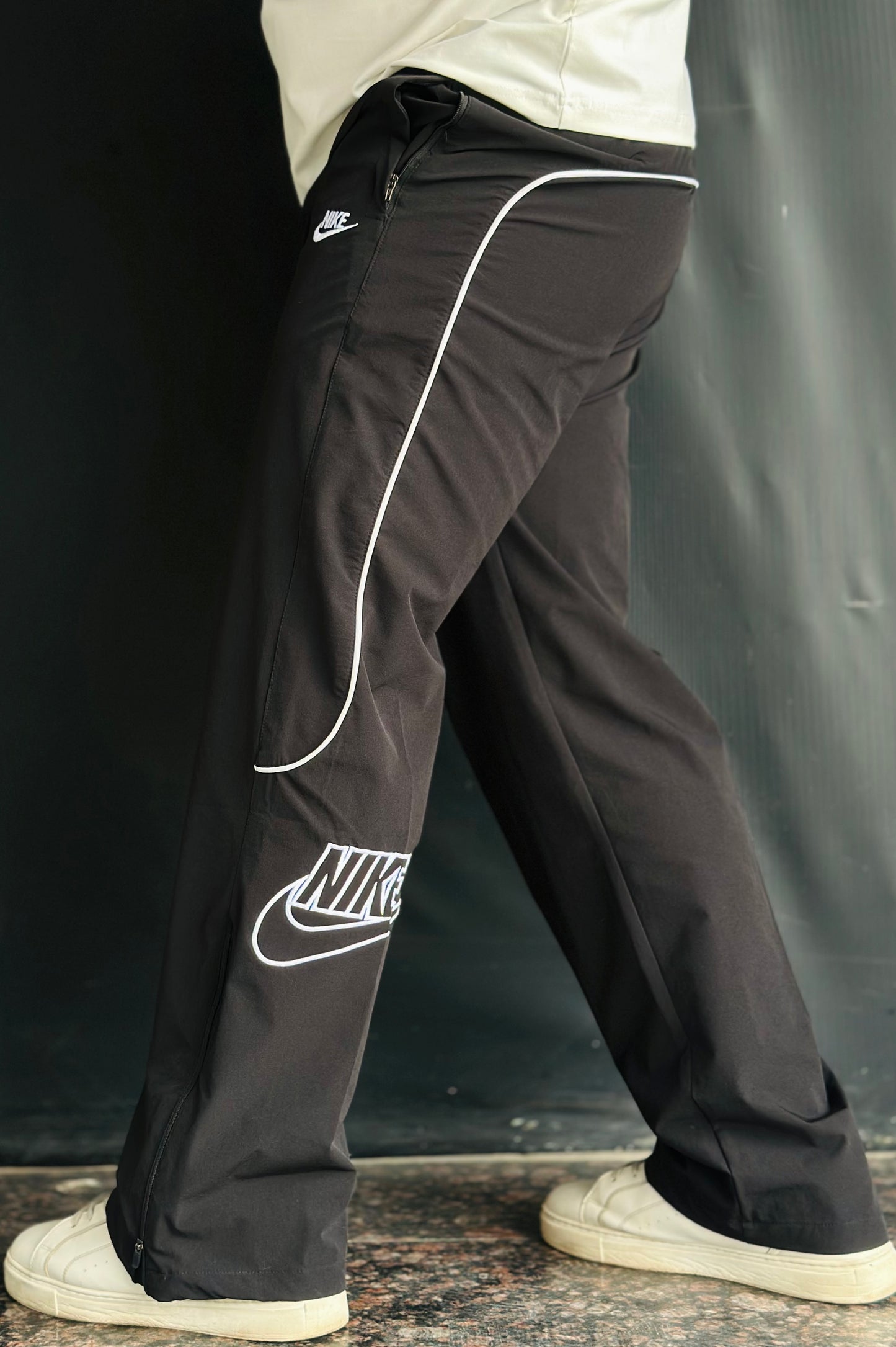 Straight Cum Bootcut Track with half zip