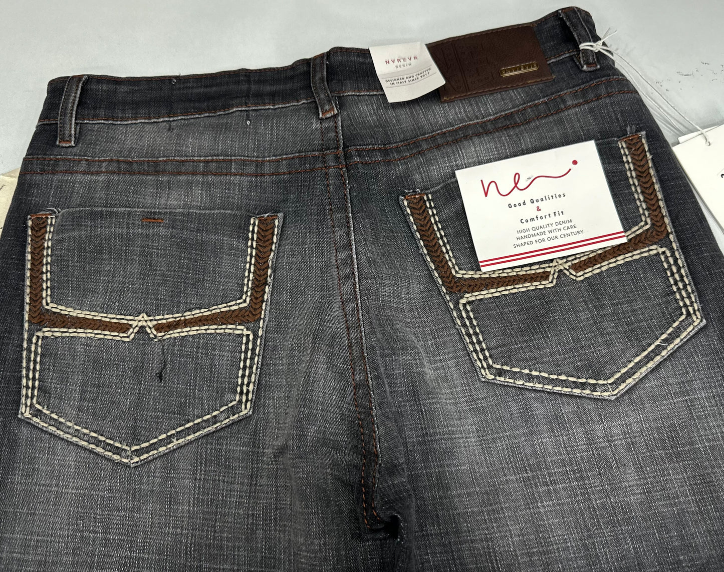 Never Jeans