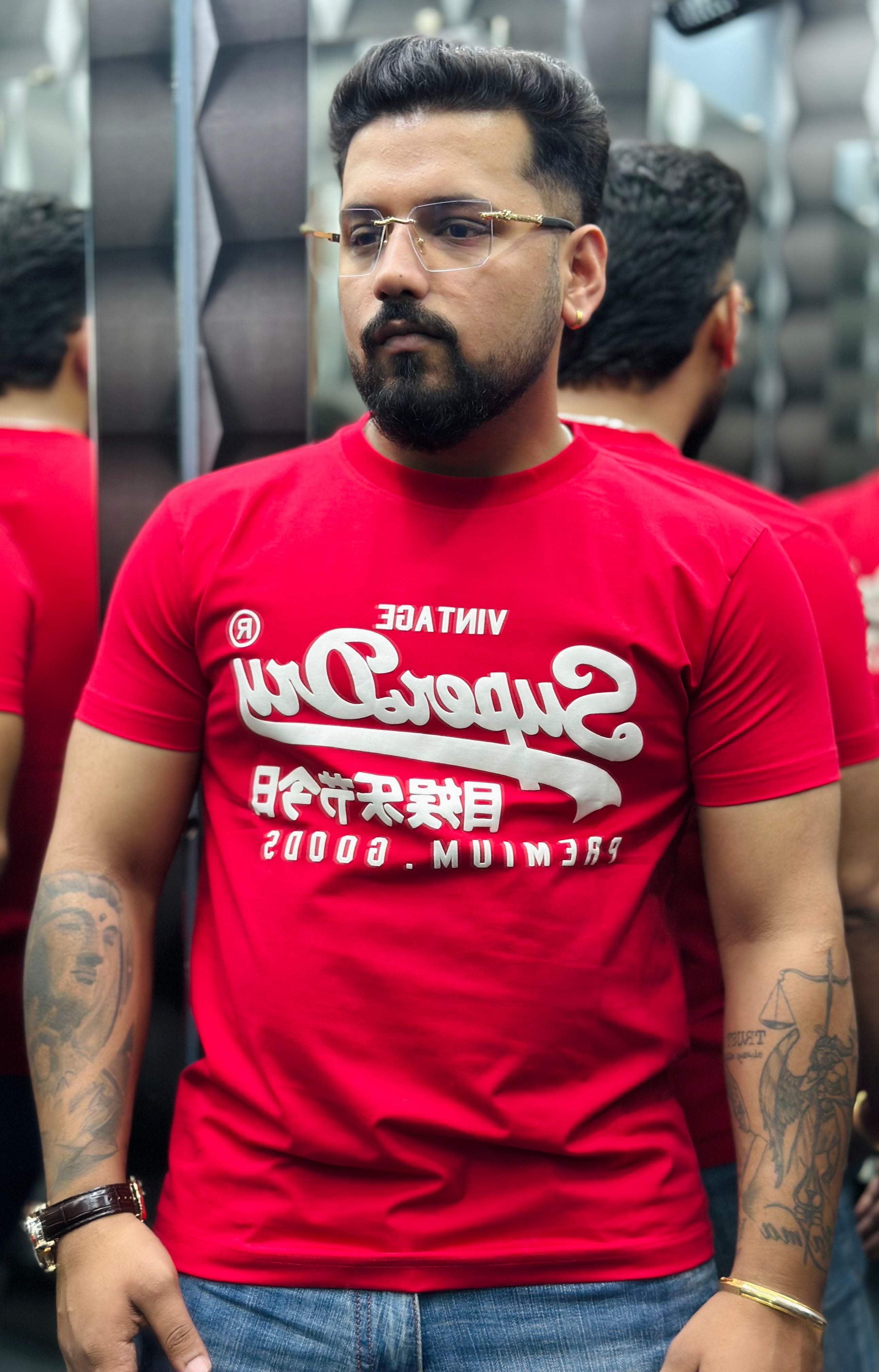 Red / M