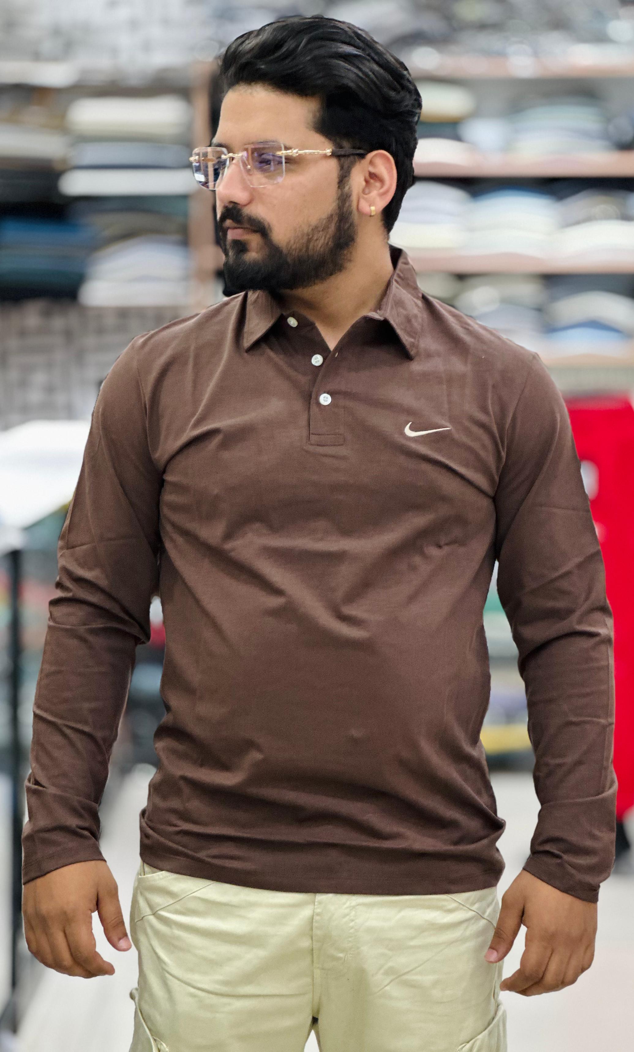 M / Dark Brown